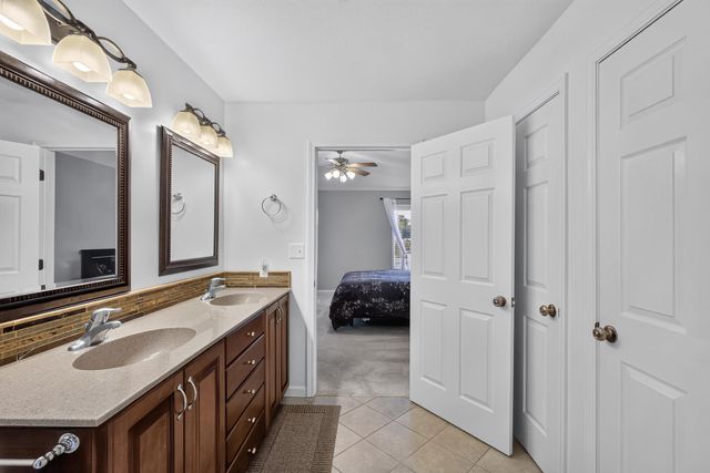 1308 VINTAGE DR, Columbia, MO 65203