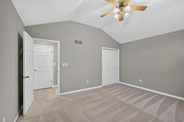 1308 VINTAGE DR, Columbia, MO 65203