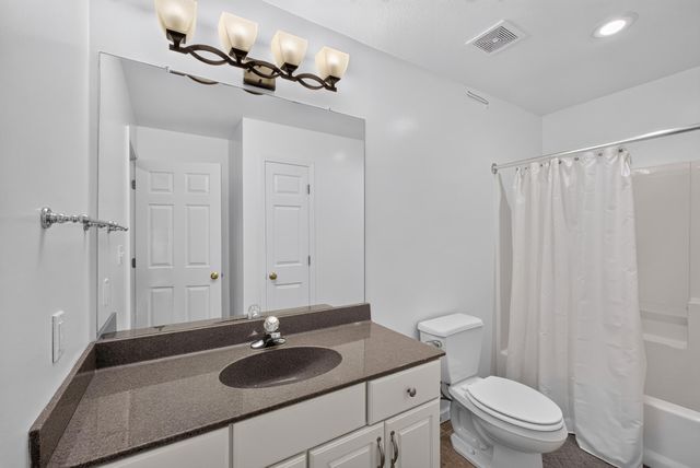 1308 VINTAGE DR, Columbia, MO 65203