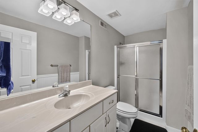 1308 VINTAGE DR, Columbia, MO 65203