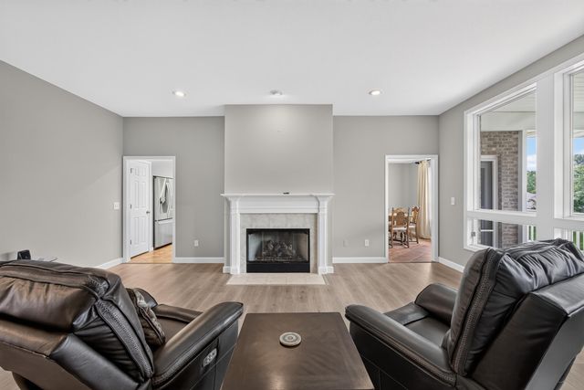 1308 VINTAGE DR, Columbia, MO 65203
