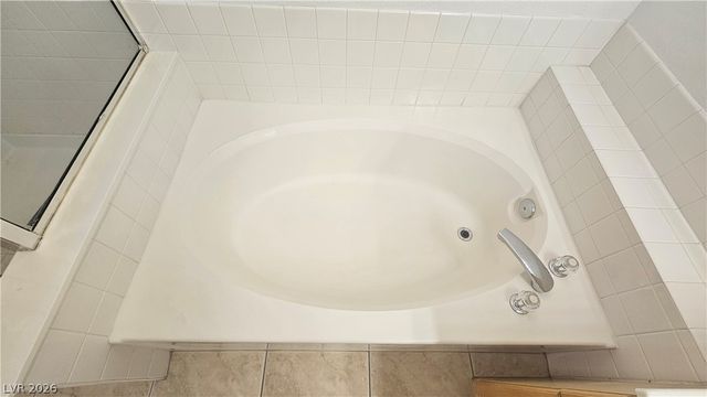 7828 Summer Harvest Avenue, Las Vegas, NV 89129