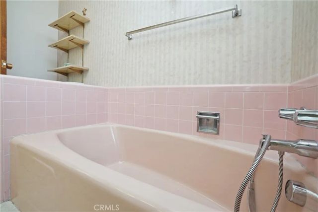 8635 Muller, Downey, CA 90241