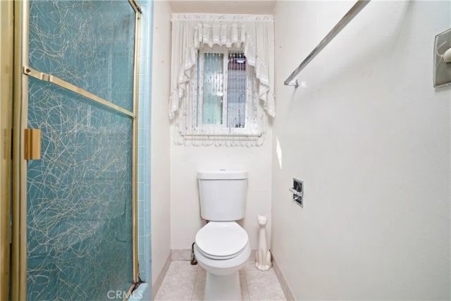 8635 Muller, Downey, CA 90241