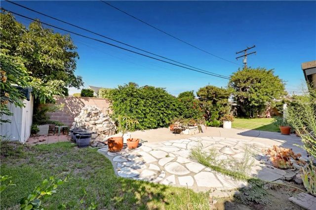 8635 Muller, Downey, CA 90241