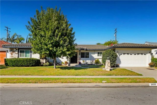 8635 Muller, Downey, CA 90241
