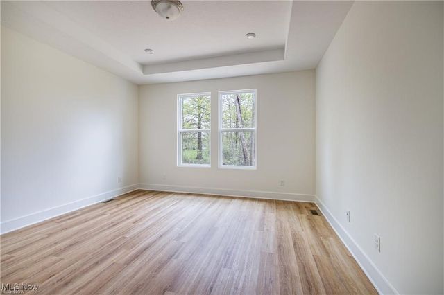 2105 Glenmont Drive, Brunswick, OH 44212