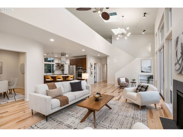 9342 Nw SKYLINE Blvd, Portland, OR 97231
