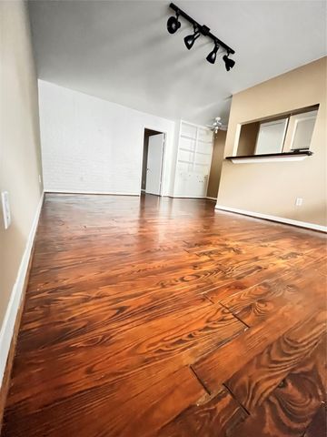 427 W 17th Street 8, Houston, TX 77008