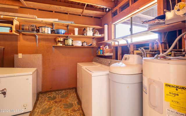 2031 S Santa Carla Drive, Green Valley, AZ 85614