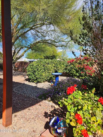 2031 S Santa Carla Drive, Green Valley, AZ 85614