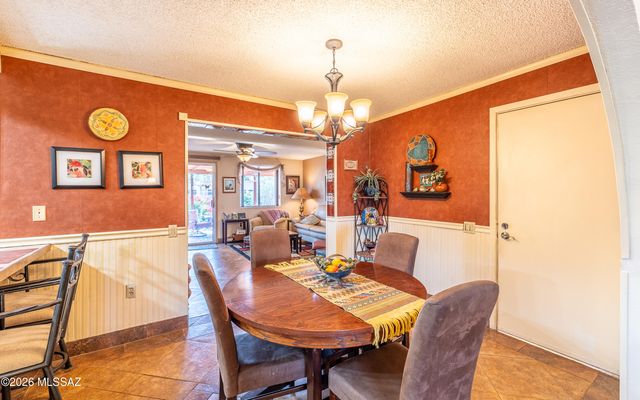 2031 S Santa Carla Drive, Green Valley, AZ 85614