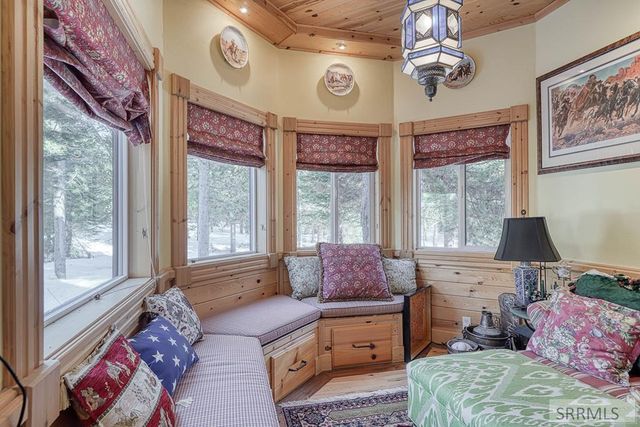 3884 Bill's Loop North Road, Island Park, ID 83429