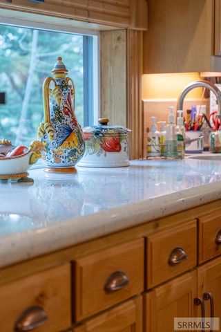 3884 Bill's Loop North Road, Island Park, ID 83429