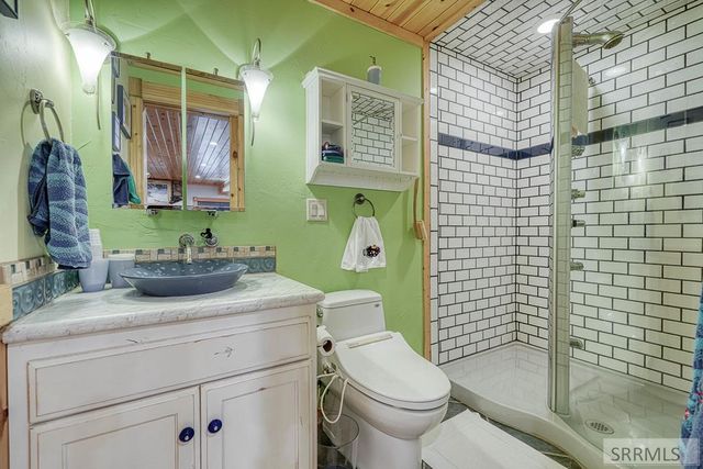 3884 Bill's Loop North Road, Island Park, ID 83429