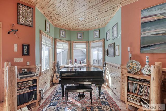 3884 Bill's Loop North Road, Island Park, ID 83429