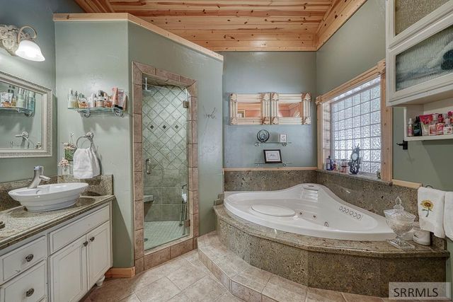 3884 Bill's Loop North Road, Island Park, ID 83429