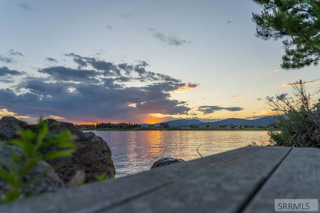 3884 Bill's Loop North Road, Island Park, ID 83429