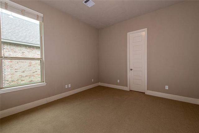 98 N Braided Branch Drive, Tomball, TX 77375