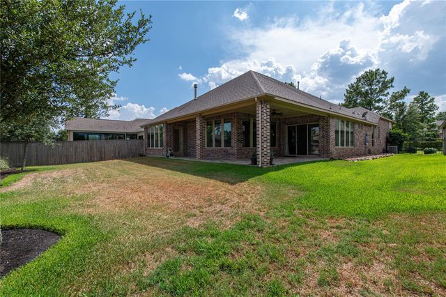 98 N Braided Branch Drive, Tomball, TX 77375