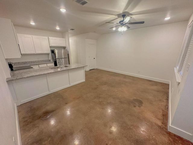 1920 27th Street, Lubbock, TX 79411