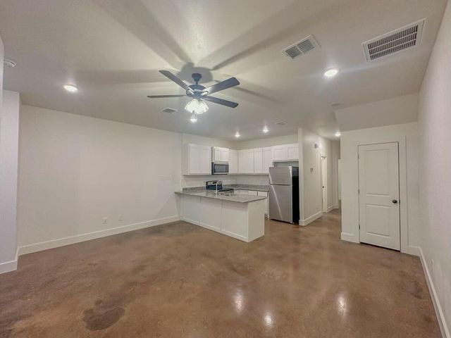 1920 27th Street, Lubbock, TX 79411