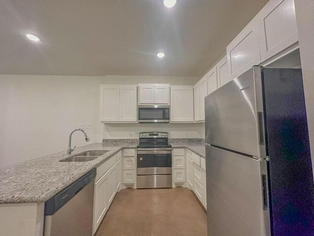 1920 27th Street, Lubbock, TX 79411