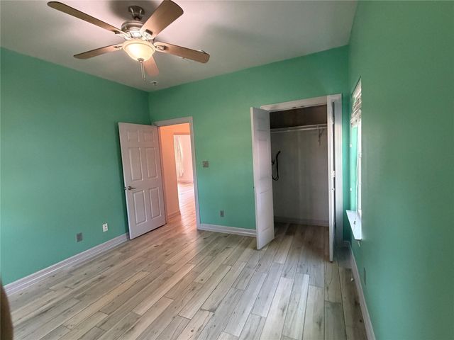 879 Lonesome TRL, Driftwood, TX 78619