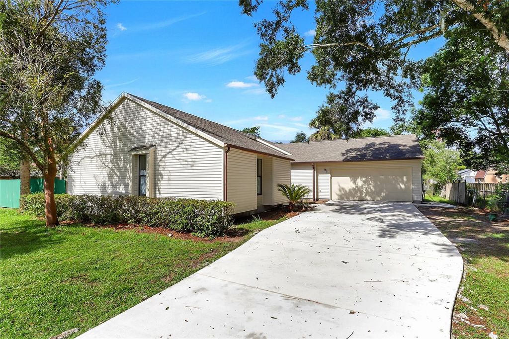 3020 DIVISION STREET, Oviedo, FL 32765