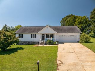 1061 Isenhour Court, Maiden, NC 28650