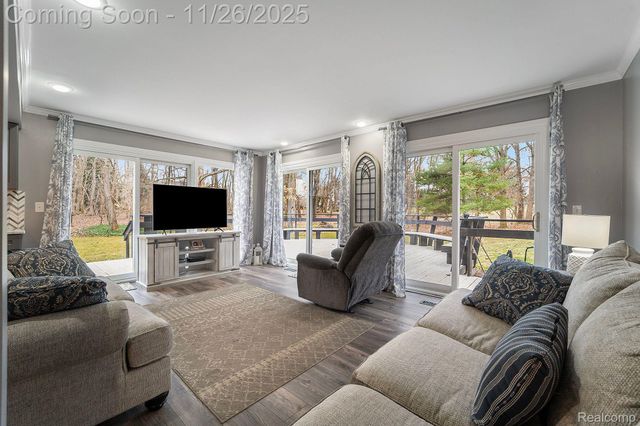 3638 Deer Run Drive, Brighton Township, MI 48114