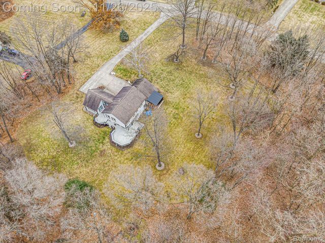 3638 Deer Run Drive, Brighton Township, MI 48114