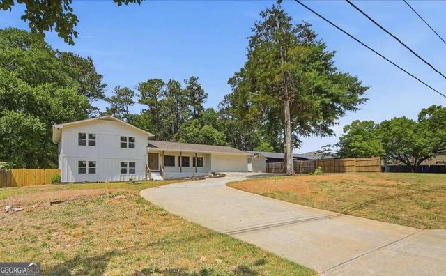 1073 Grayson Parkway, Grayson, GA 30017