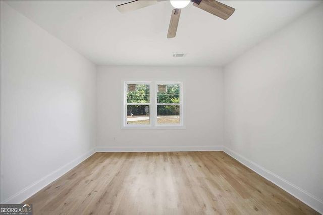 1073 Grayson Parkway, Grayson, GA 30017