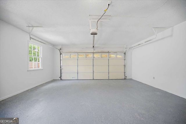 1073 Grayson Parkway, Grayson, GA 30017