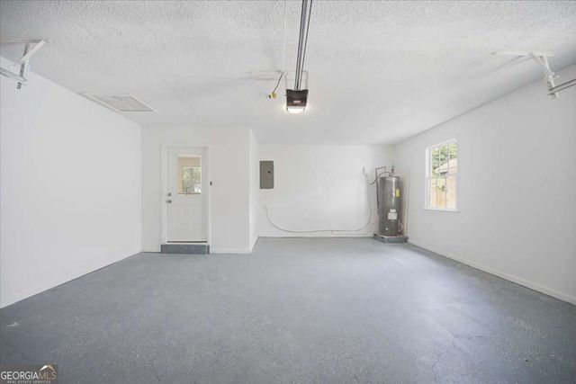 1073 Grayson Parkway, Grayson, GA 30017