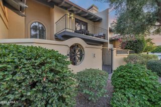 5825 N 12TH Street 4, Phoenix, AZ 85014