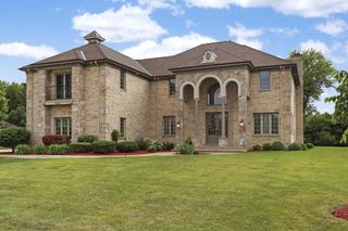 9512 43rd AVENUE, Pleasant Prairie, WI 53158