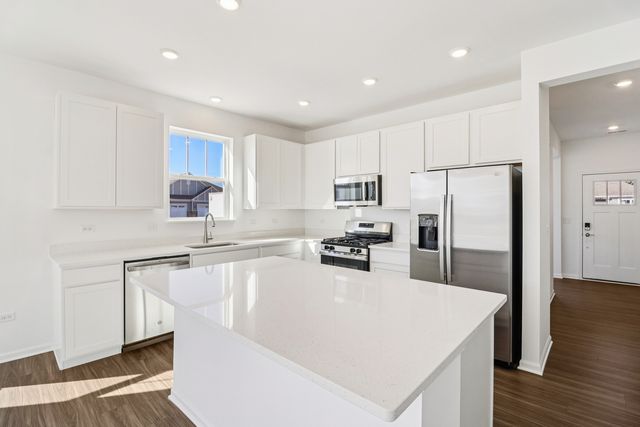 12256 Barcroft Circle S, Huntley, IL 60142