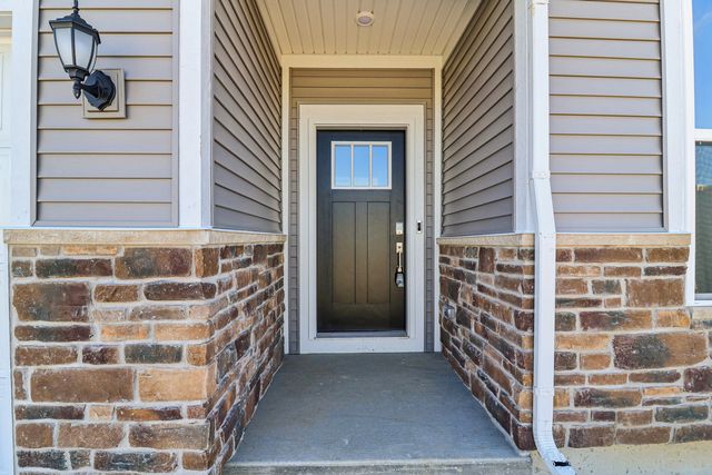 12256 Barcroft Circle S, Huntley, IL 60142