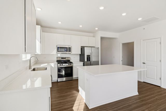 12256 Barcroft Circle S, Huntley, IL 60142