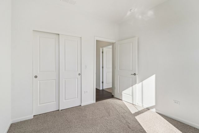 12256 Barcroft Circle S, Huntley, IL 60142