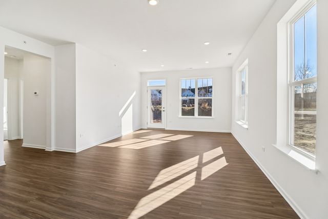 12256 Barcroft Circle S, Huntley, IL 60142