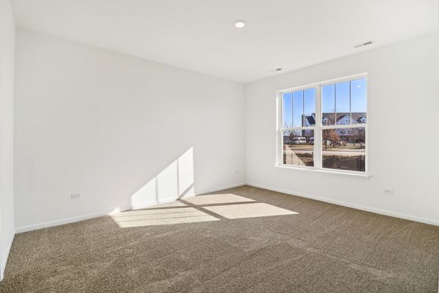 12256 Barcroft Circle S, Huntley, IL 60142