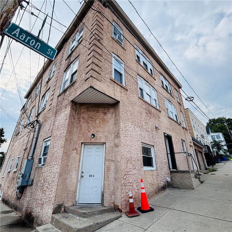 603 Aaron C, Bethlehem City, PA 18015