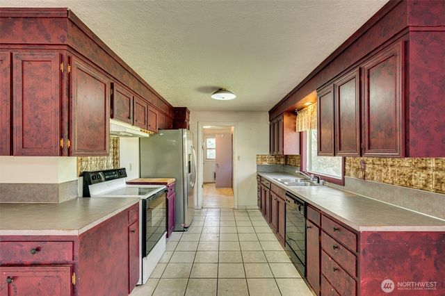 5112 NE 102nd Street, Vancouver, WA 98686