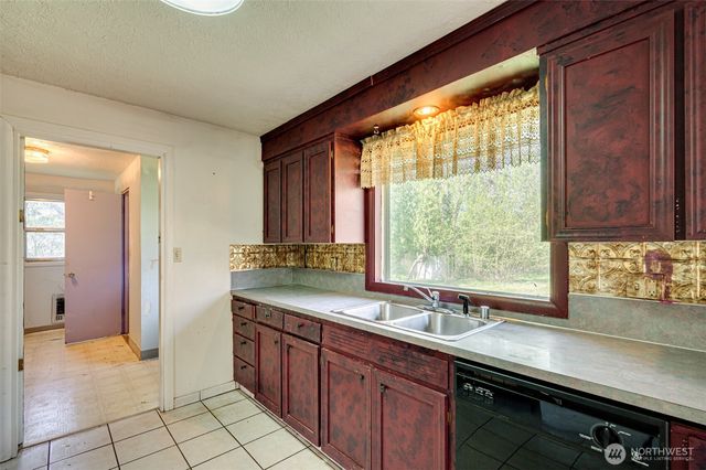 5112 NE 102nd Street, Vancouver, WA 98686