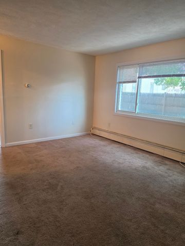 70 Mudge St 7, Lynn, MA 01902