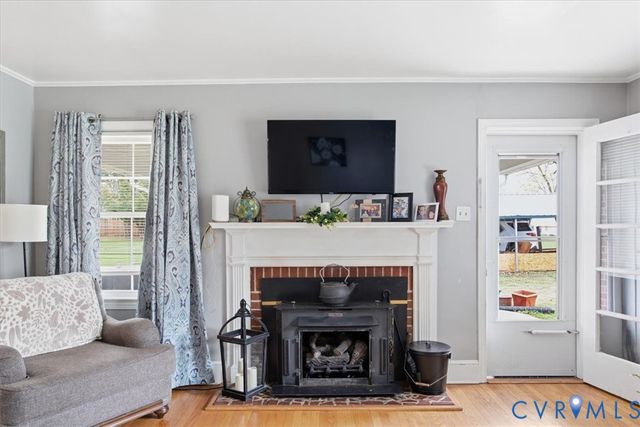 107 Patrick Henry Dr, Louisa, VA 23093