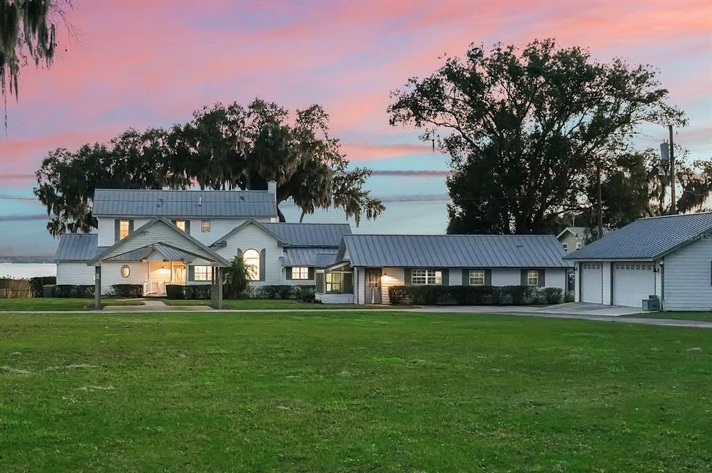 12730 E HIGHWAY 25, Ocklawaha, FL 32179